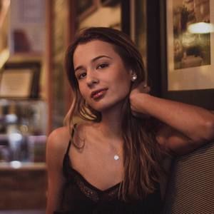 Meet your Posher, Danyka